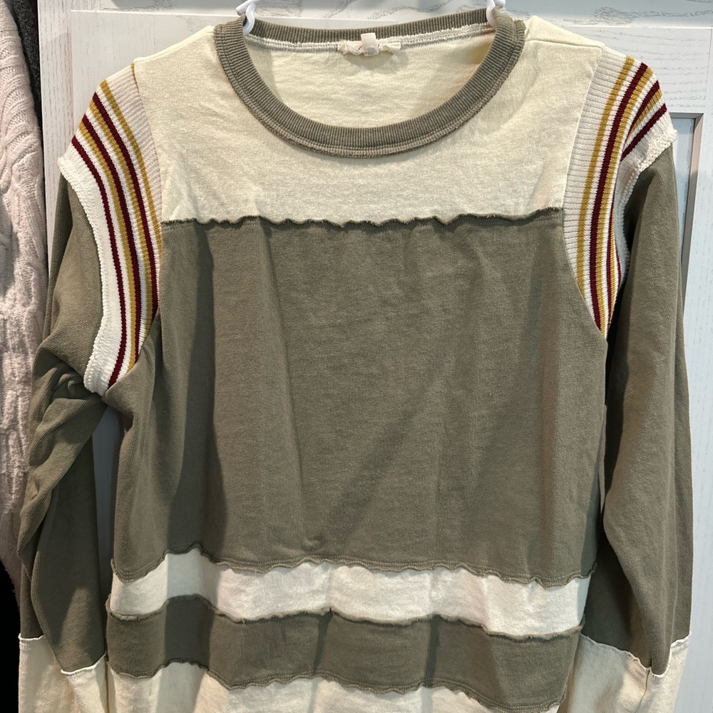 easel Olive & Cream Striped Shoulder Long-Sleeve Top